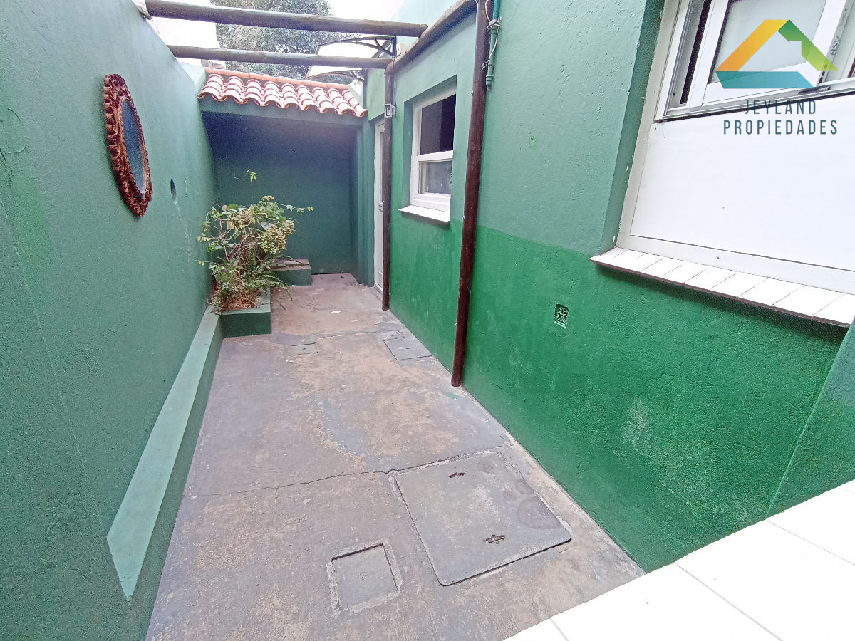 Apartamento ID.45 - SE VENDE APARTAMERTO 1 DORM AMPLIO CENTRO DE MALDONADO