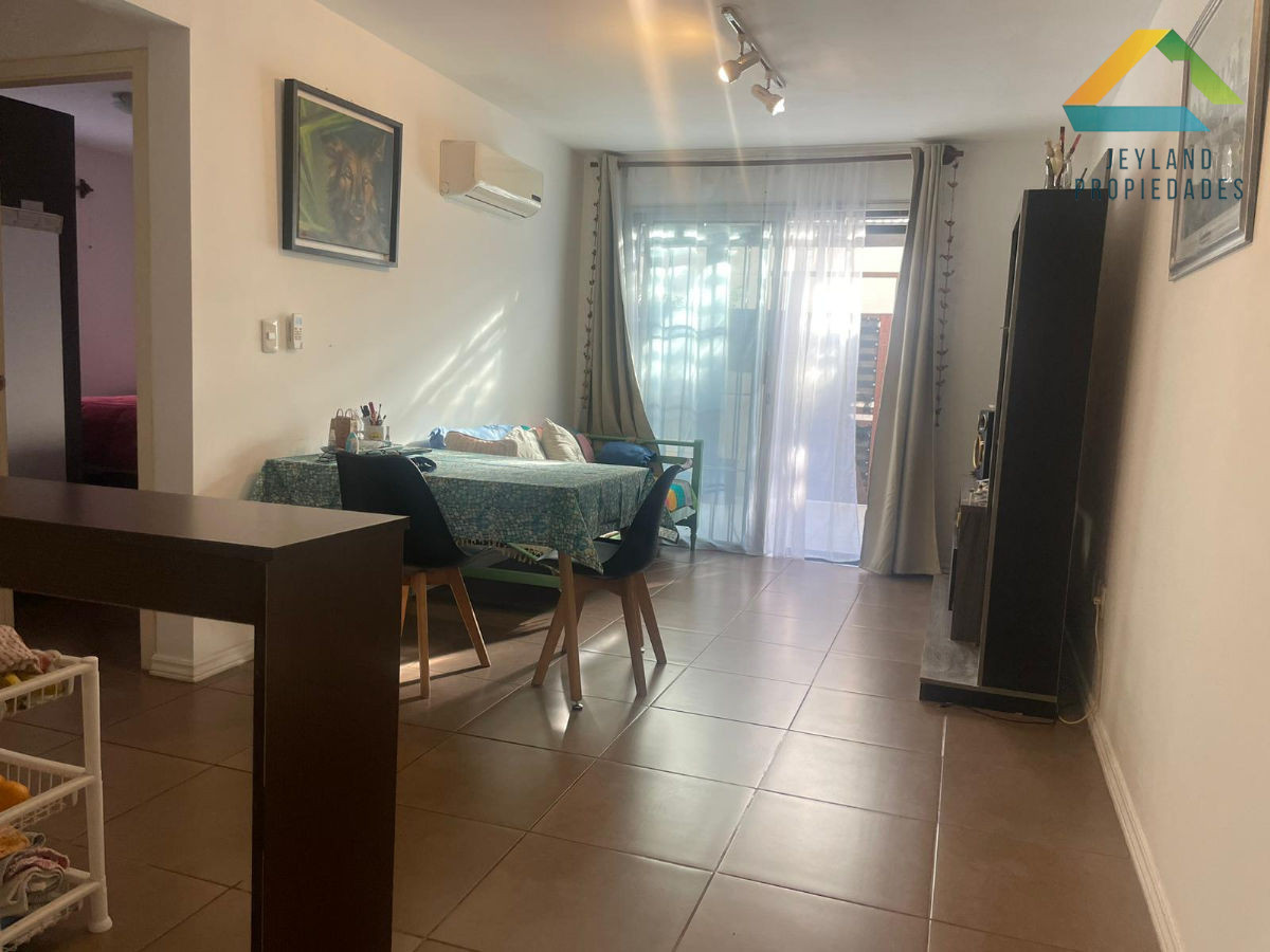 Apartamento ID.47 - SE VENDE  HERMOSO APARTAMENTO 2 DORM EN CASA MORADA AGUILAR 