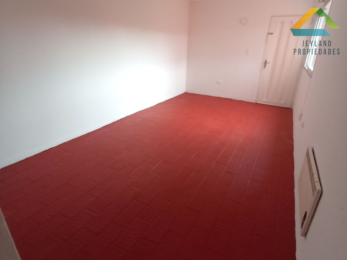 Apartamento ID.55 - SE VENDE APARTAMENTO 3 DORM COMPLEJO B9 MALDONADO