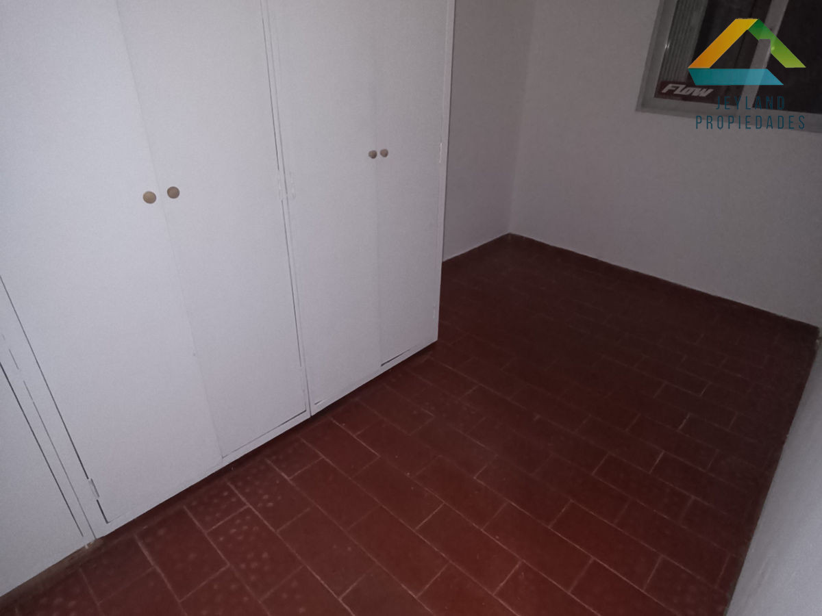 Apartamento ID.55 - SE VENDE APARTAMENTO 3 DORM COMPLEJO B9 MALDONADO