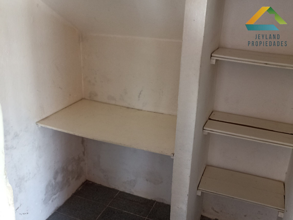 Apartamento ID.61 - SE VENDE LOCAL COMERCIAL Y APTO CENTRO DE MALDONADO