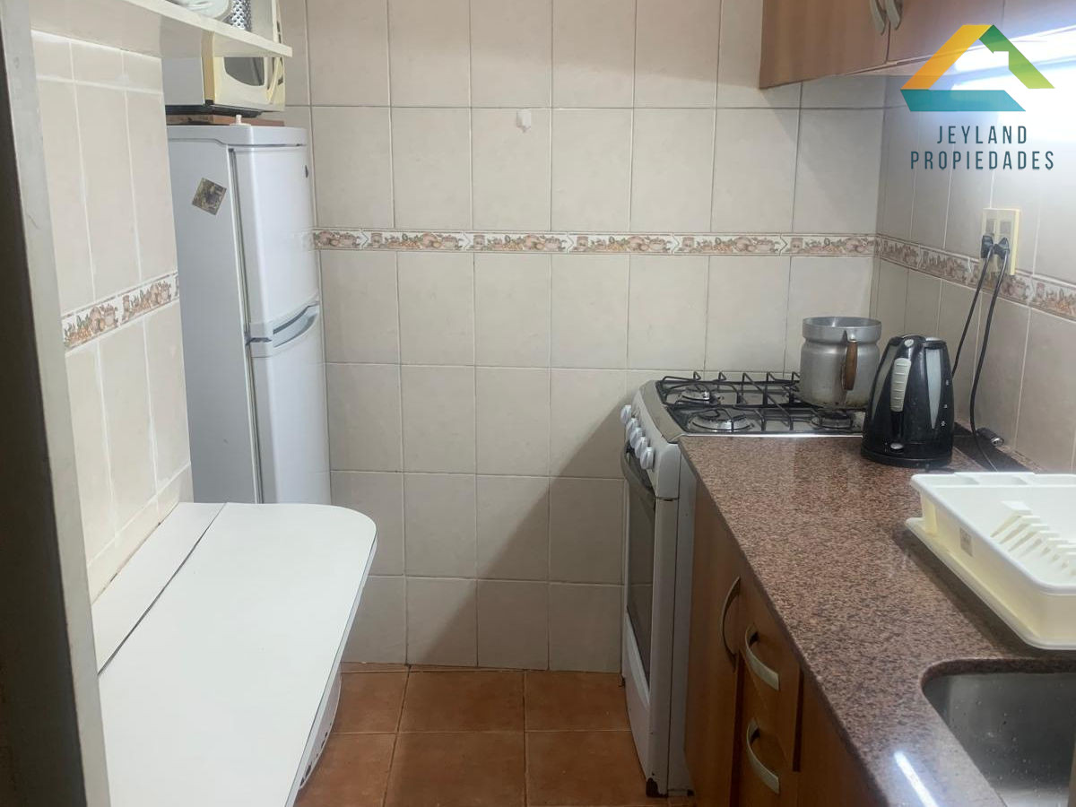 Apartamento ID.75 - SE VENDE  APARTAMENTO TIPO CASA 2 DORMITORIOS EN ARCOBALENO