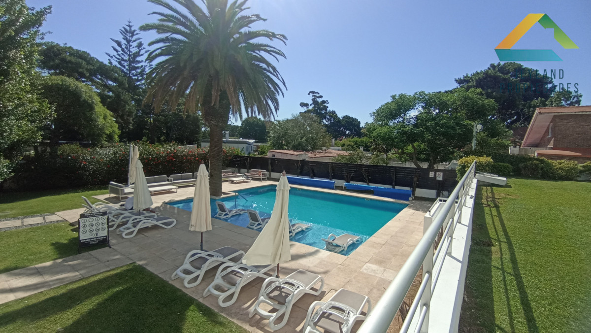 Apartamento ID.136 - SE VENDE APARTAMENTO 2 DORM EN EDIFICIO SUMMER TOWER 