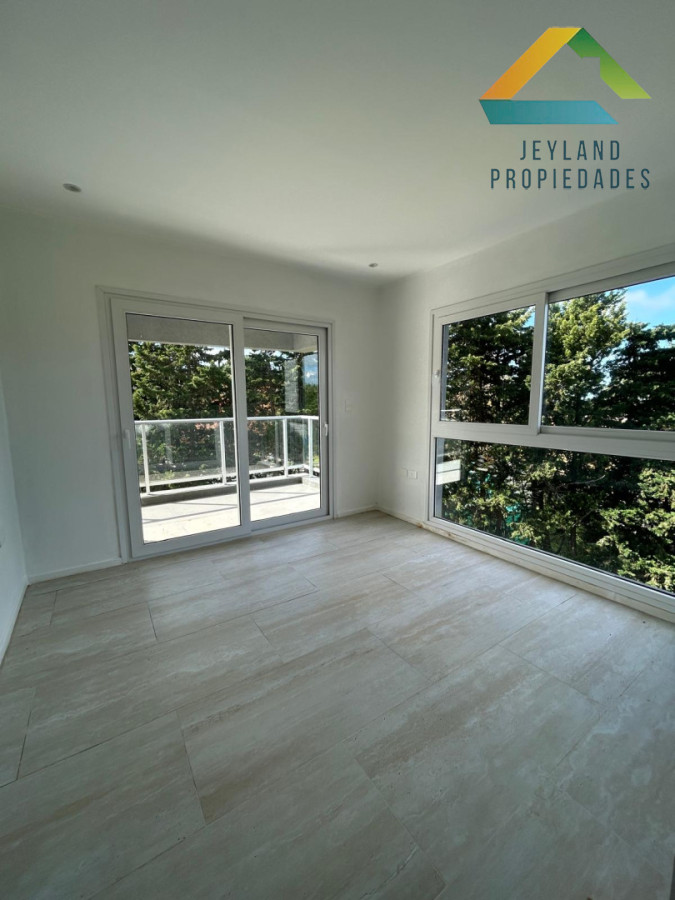 Apartamento ID.494 - SE VENDE APTO 2 DORMITORIOS EDIFICIO LA FORET