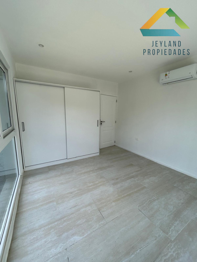 Apartamento ID.494 - SE VENDE APTO 2 DORMITORIOS EDIFICIO LA FORET