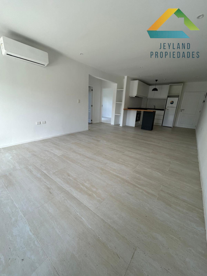 Apartamento ID.494 - SE VENDE APTO 2 DORMITORIOS EDIFICIO LA FORET