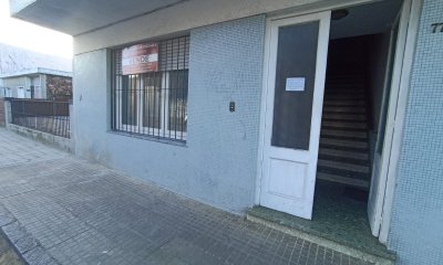 SE VENDE APARTAMERTO 1 DORM AMPLIO CENTRO DE MALDONADO