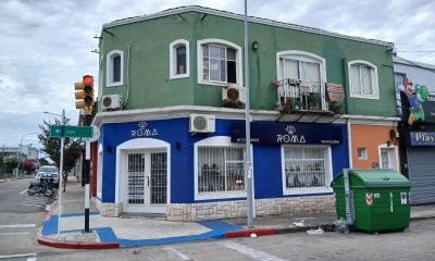 SE VENDE LOCAL COMERCIAL Y APTO CENTRO DE MALDONADO