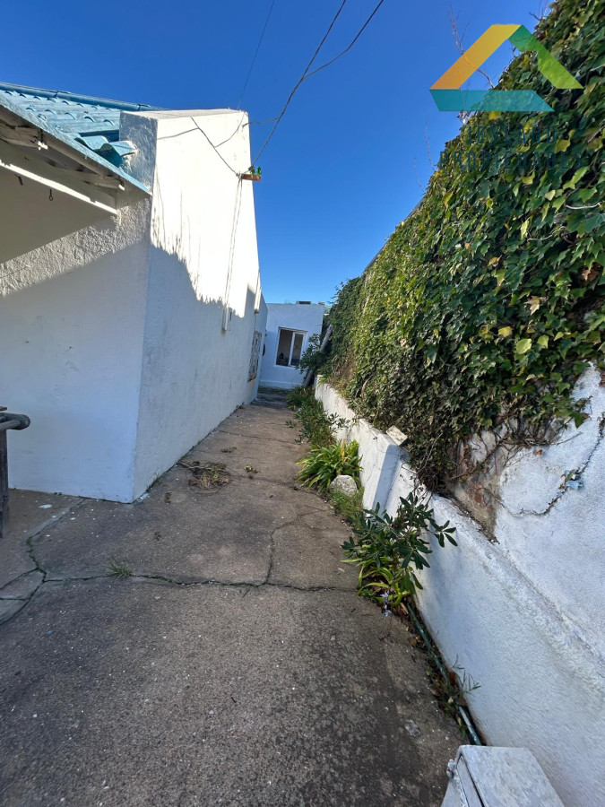 Casa ID.145 - SE VENDE CASA CON 2 DORMITORIOS EN MANANTIALES 