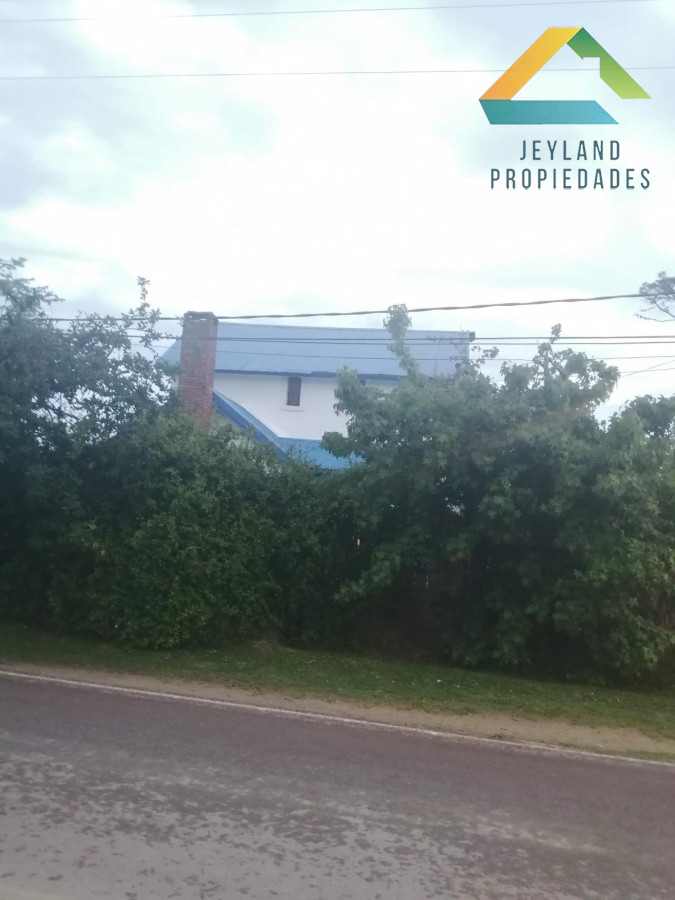 Casa ID.179 - SE ALQUILA CASA DE DOS PLANTAS EN BALNEARIO BUENOS AIRES 