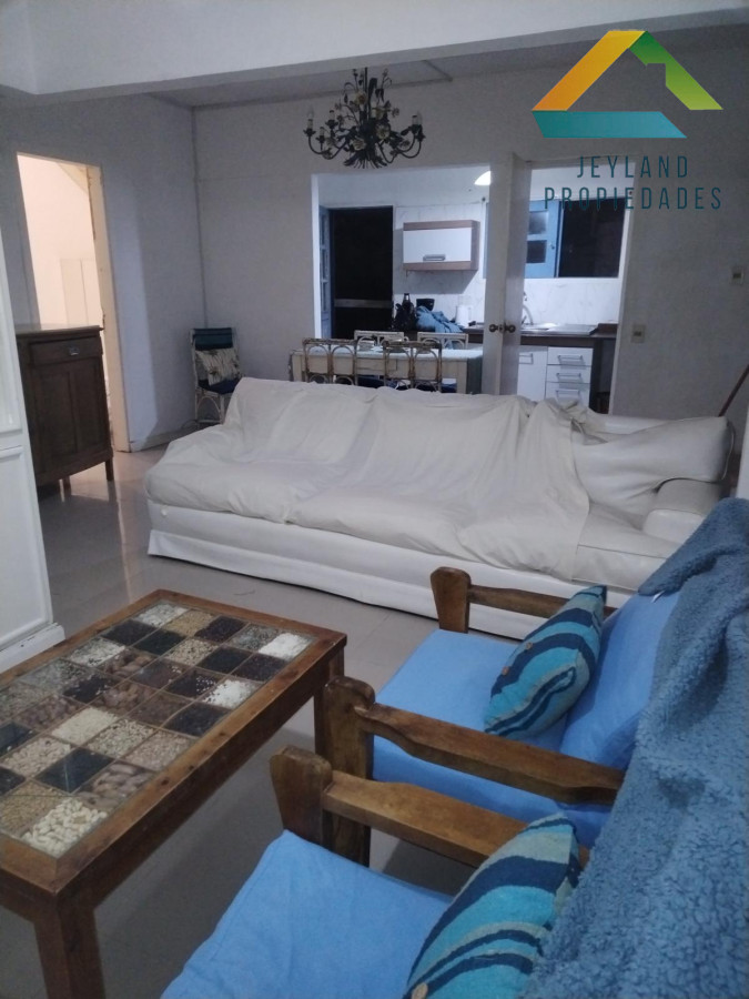 Casa ID.179 - SE ALQUILA CASA DE DOS PLANTAS EN BALNEARIO BUENOS AIRES 