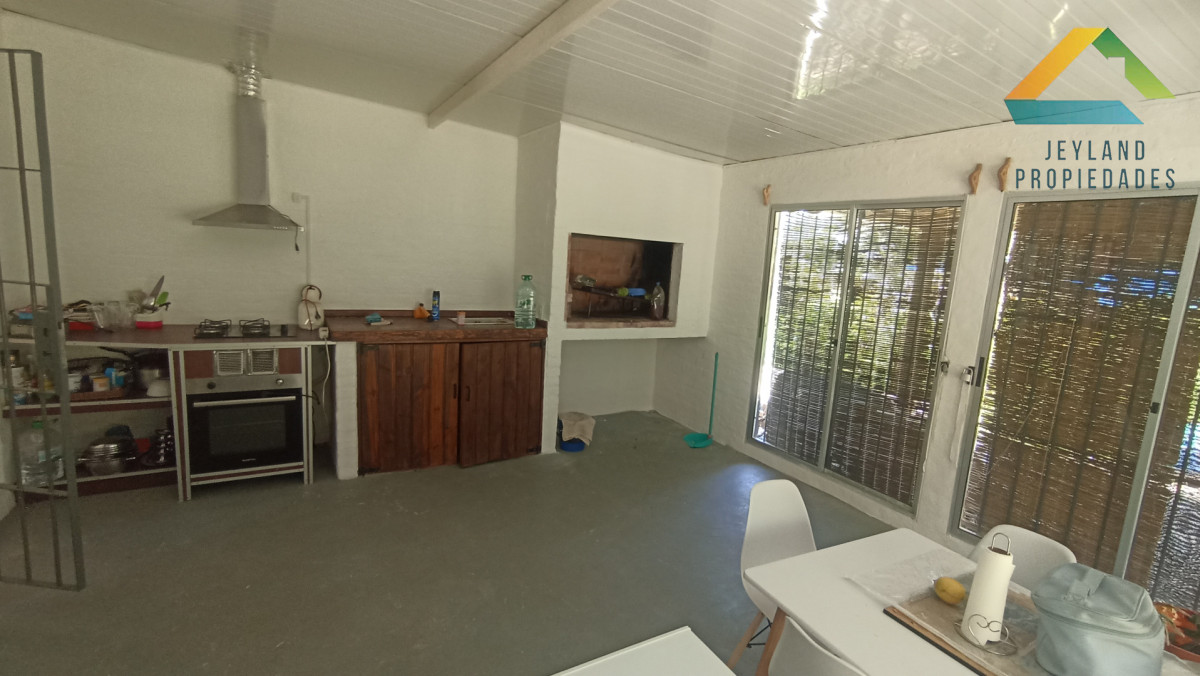 Casa ID.298 - SE VENDE O ALQUILA TEMPORARIO CASA 2 DORM EN SAUCE DE PORTEZUELO