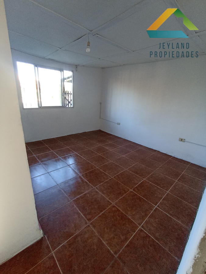 Casa ID.124 - SE ALQUILA CASA 3 DORM EN BARRIO LA CANDELARIA