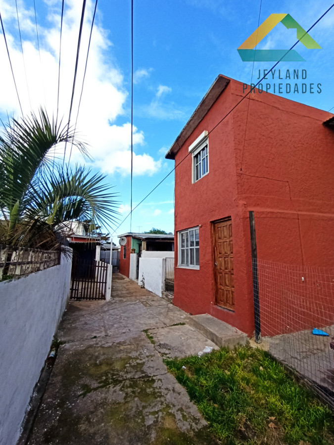 Casa ID.551 -  SE ALQUILA CASA DE 2 DORMITORIOS 