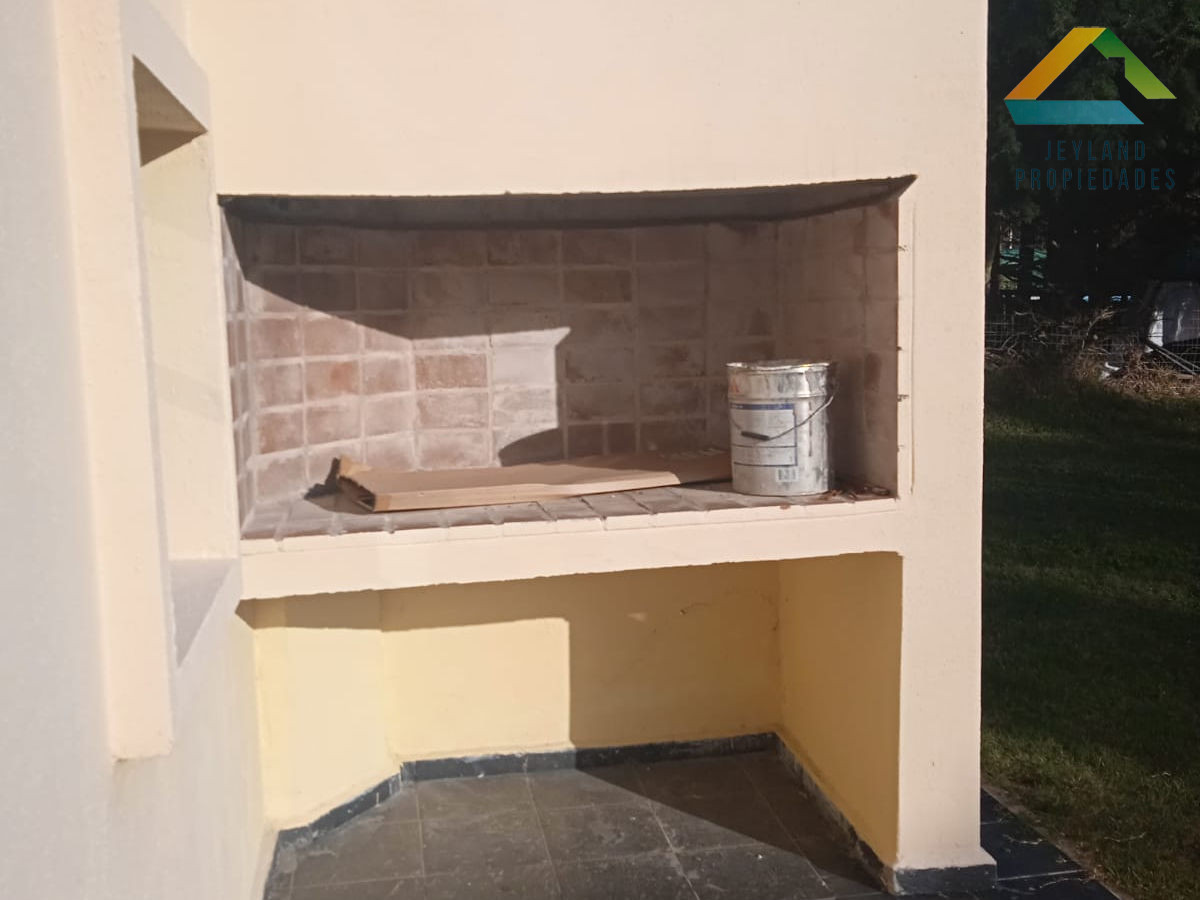 Casa ID.14 - SE VENDE CASA 3 DORMITORIOS EN JARDINES DE CORDOBA