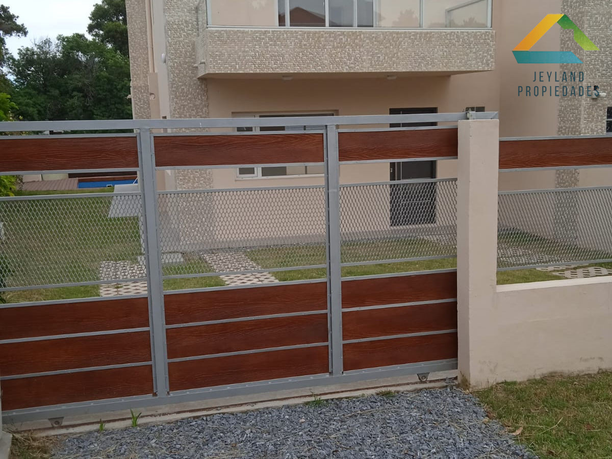 Casa ID.24 - SE VENDE EXCELENTE CASA 3 DORM EN ALTOS DEL PINAR 
