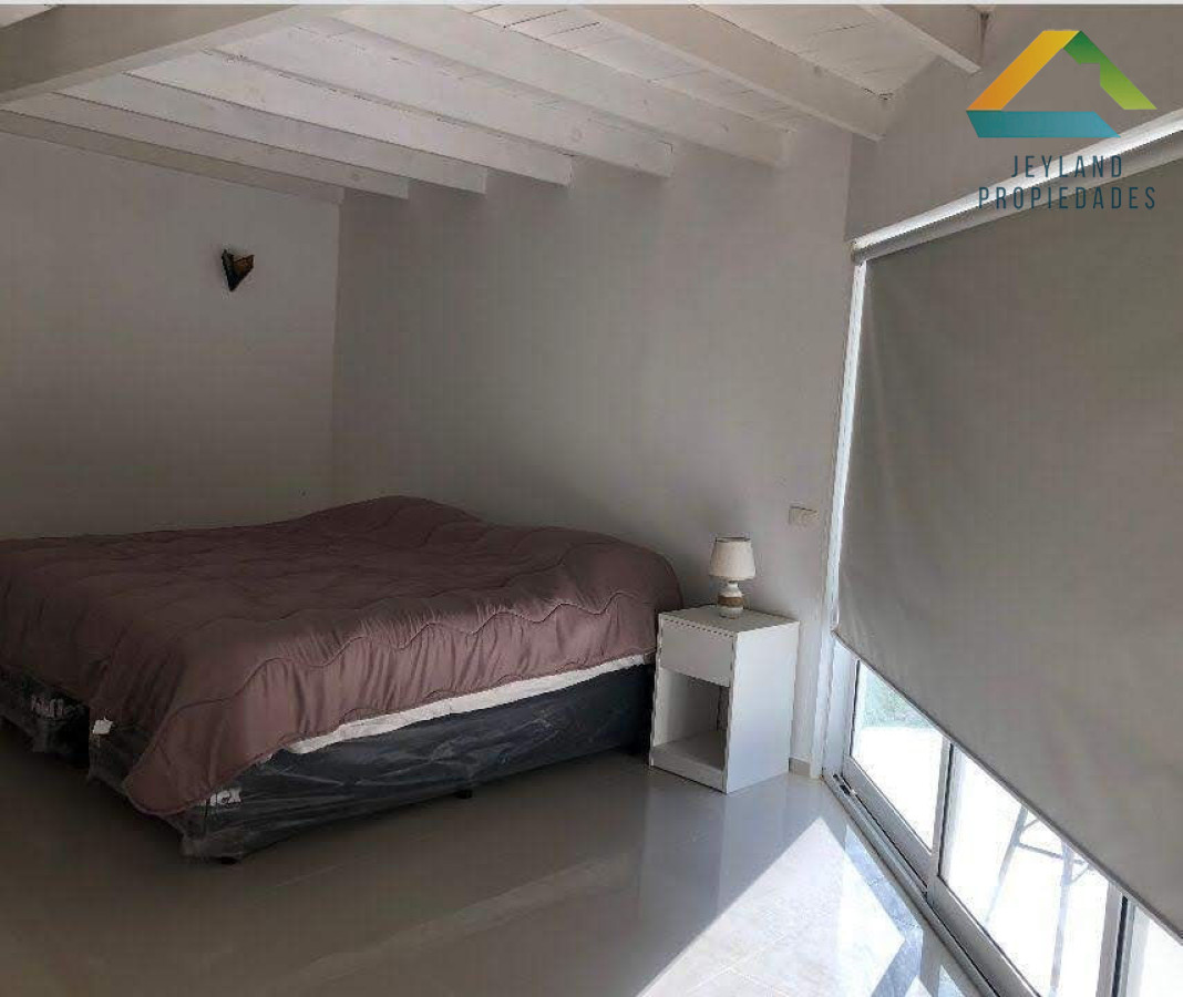 Casa ID.26 - SE VENDE MODERNA CASA 4 DORM EN PUNTA BALLENA BÂ° PRIVADO