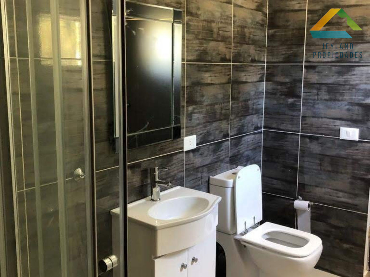 Casa ID.26 - SE VENDE MODERNA CASA 4 DORM EN PUNTA BALLENA BÂ° PRIVADO
