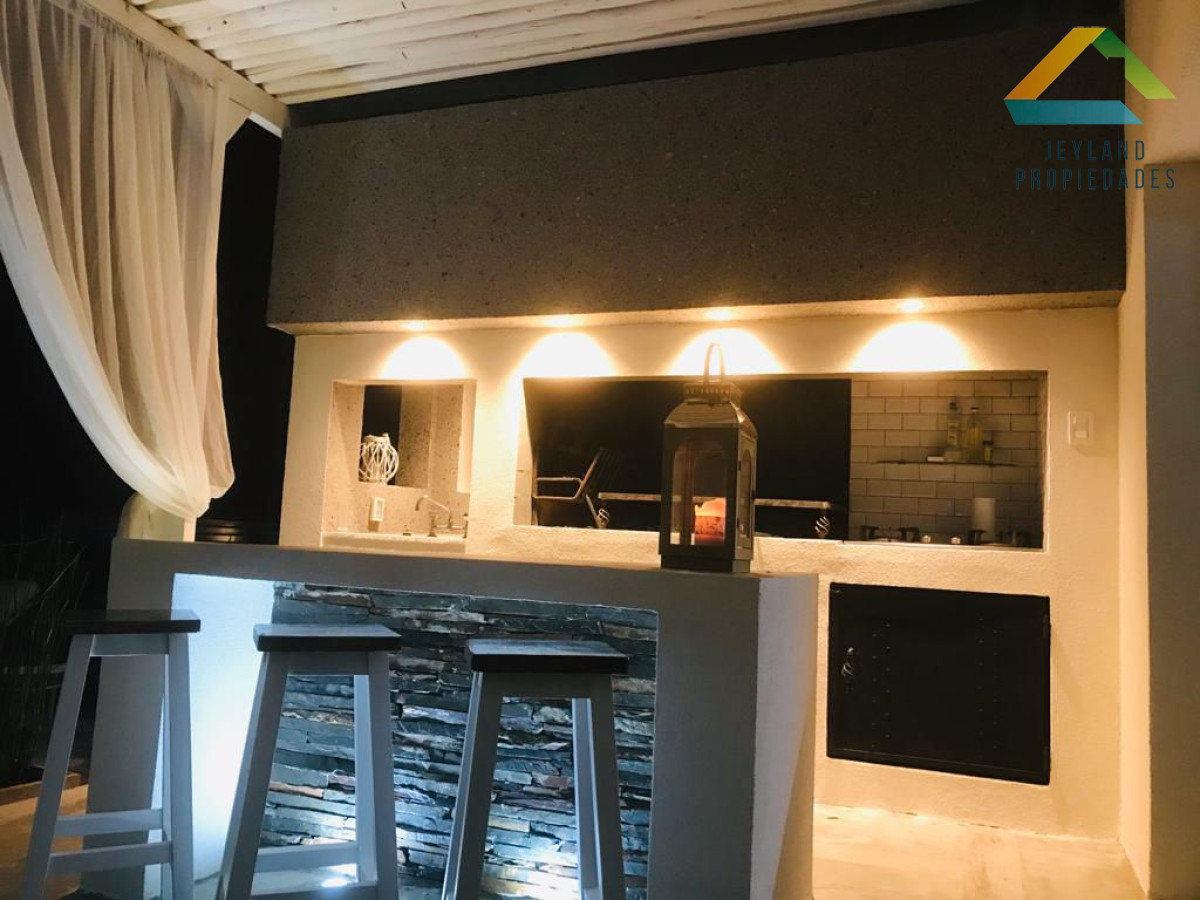 Casa ID.27 - SE VENDE CASA 3 DORM 3 BAÃ‘OS PISCINA  PUNTA DEL ESTE