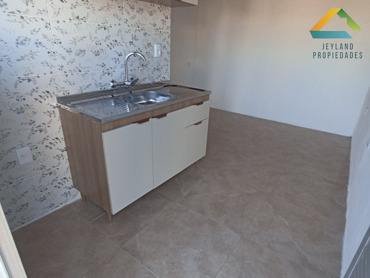 Casa ID.62 - SE VENDE TRES PROPIEDADES EN UN MISMO PADRON CENTRO MALDONADO