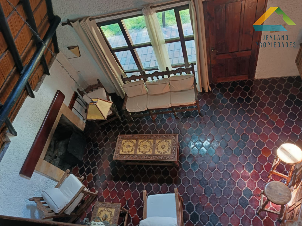 Casa ID.534 - SE ALQUILA CASA DE 3 DORMITORIOS CANTEGRIL 