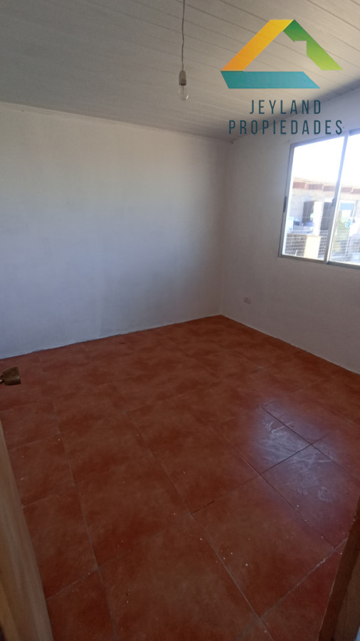 Casa ID.91 - SE ALQUILA 2 DORM EN BARRIO 14 DE FEBRERO