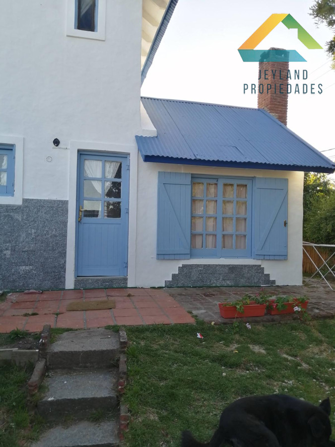Casa ID.179 - SE ALQUILA CASA DE DOS PLANTAS EN BALNEARIO BUENOS AIRES 