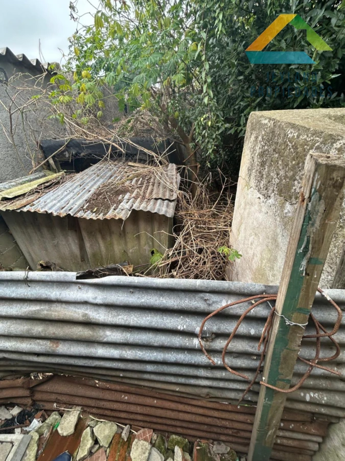 Casa ID.477 - SE VENDE CASA 2 DORMITORIOS BARRIO LA ESTACION 
