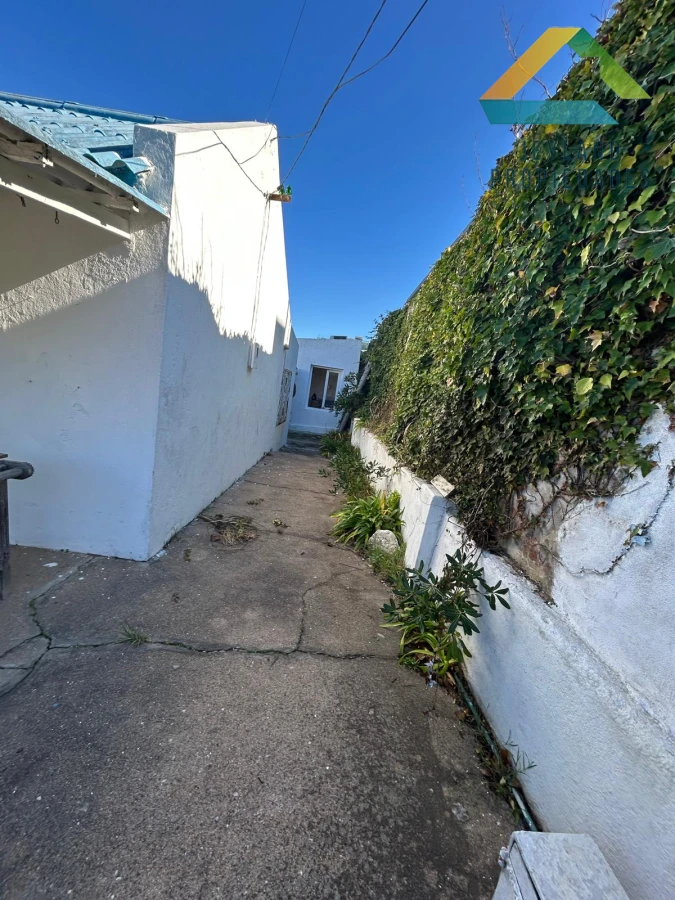 Casa ID.145 - SE VENDE CASA CON 2 DORMITORIOS EN MANANTIALES 
