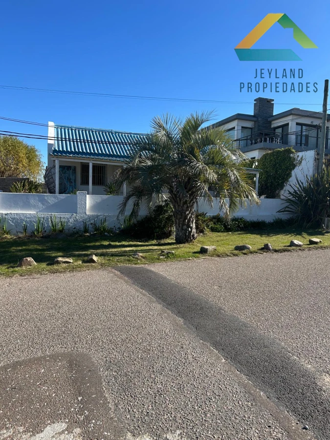 Casa ID.145 - SE VENDE CASA CON 2 DORMITORIOS EN MANANTIALES 