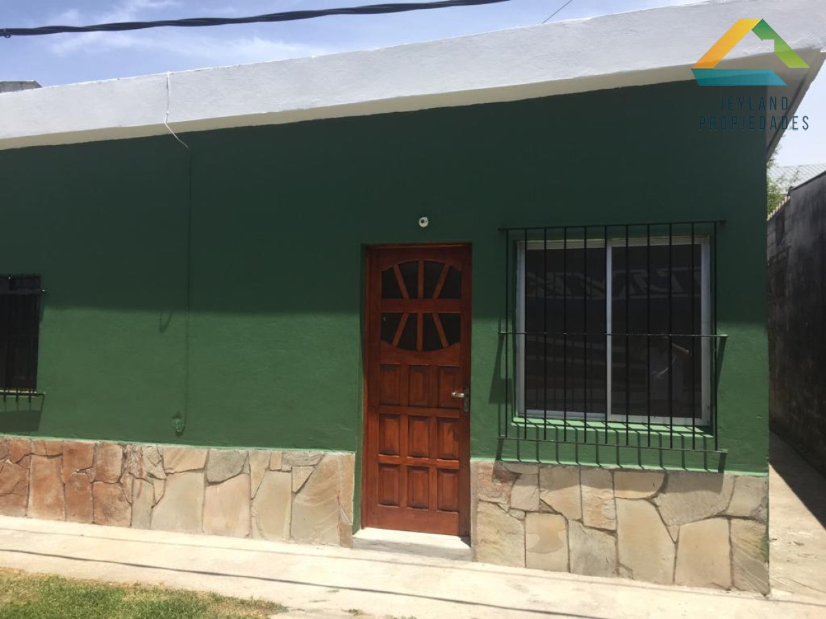 Casa ID.216 - SE VENDEN 3 PROPIEDADES EN UN MISMO PADRON