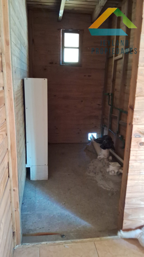 Casa ID.225 - SE VENDE CASA EN BARRIO LA FORTUNA