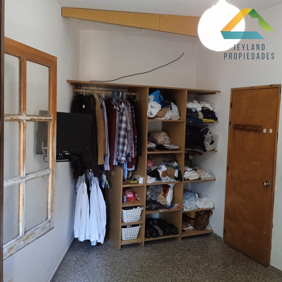 Casa ID.193 - SE VENDE CASA MAS APTO SAN CARLOS
