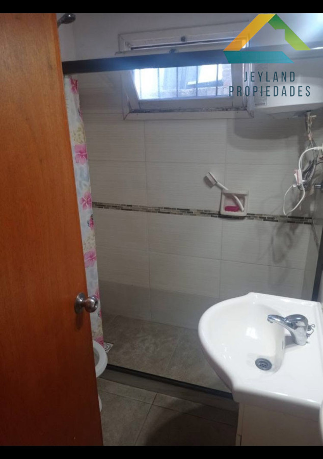 Casa ID.103 - SE VENDE CASA DE 1 DORMITORIO