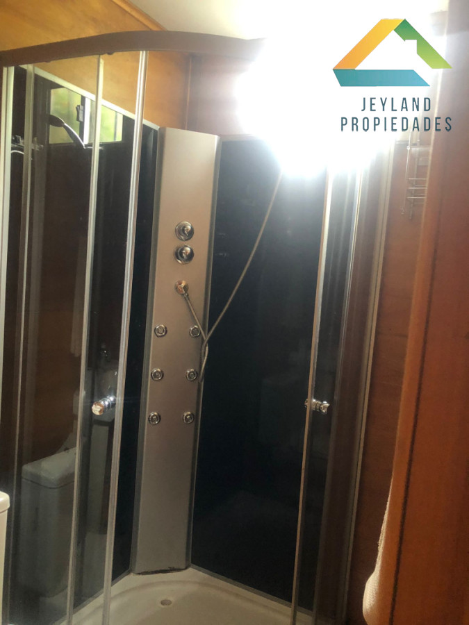 Casa ID.338 - SE  ALQUILA CASA CONTENEDOR CHACRAS DEL PINAR