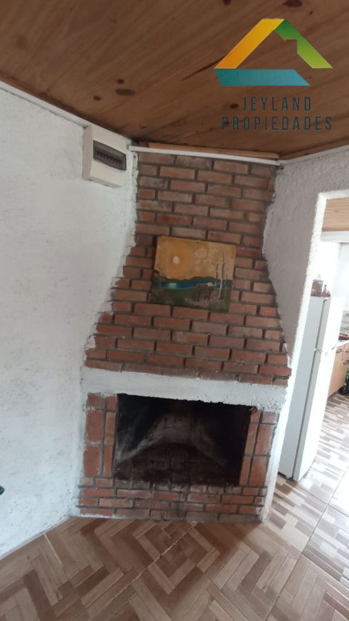 Casa ID.185 - SE VENDE PROPIEDAD EN BARRA DEL CHUY PUIMAYEN PARADA 18