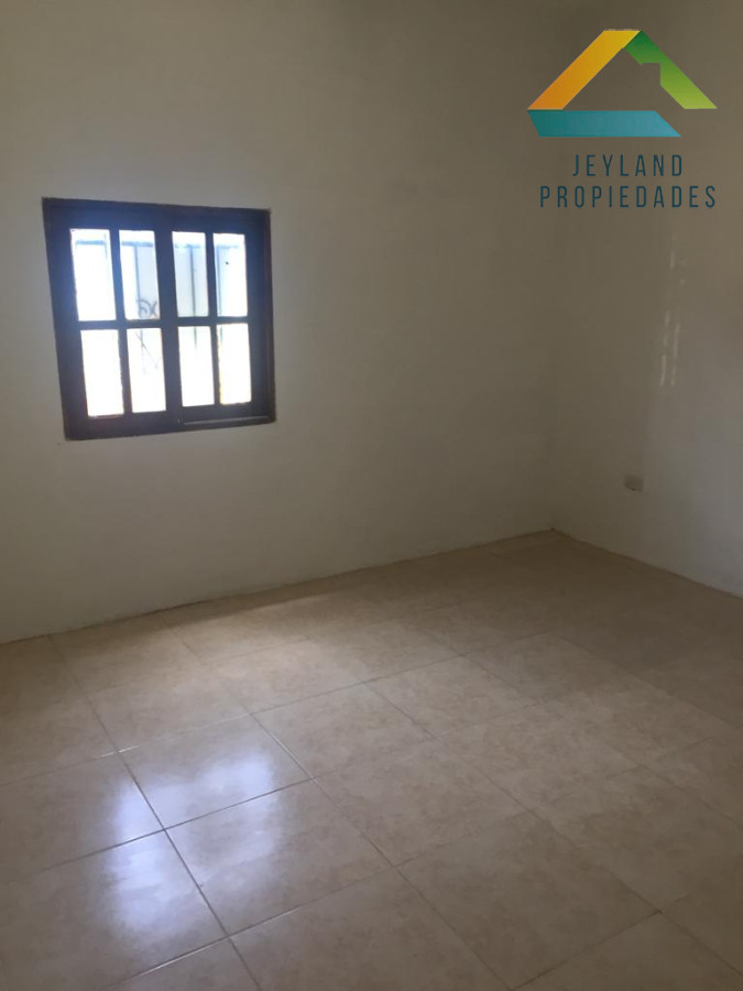 Casa ID.216 - SE VENDEN 3 PROPIEDADES EN UN MISMO PADRON