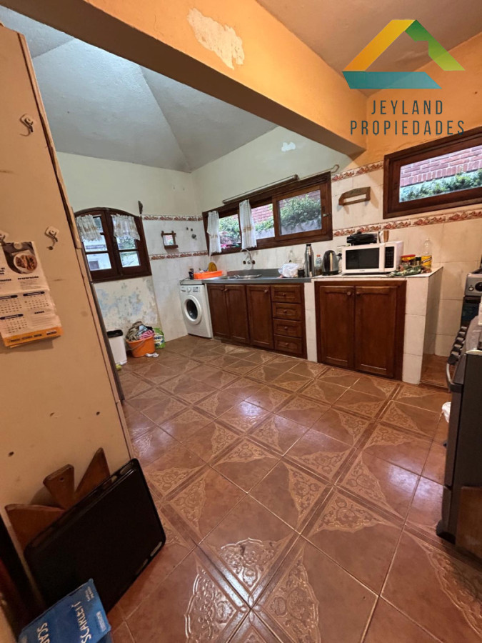 Casa ID.358 - SE VENDE CASA 3 DOR BARRIO SAN ANTONIO 