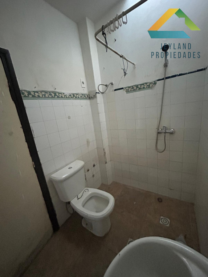 Casa ID.352 - SE VENDE CASA MAS 2 APTOS