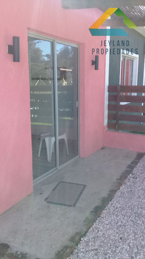 Casa ID.383 - SE VENDEN 3 CASAS EN EL MISMO PADRON, PIRIAPOLIS 