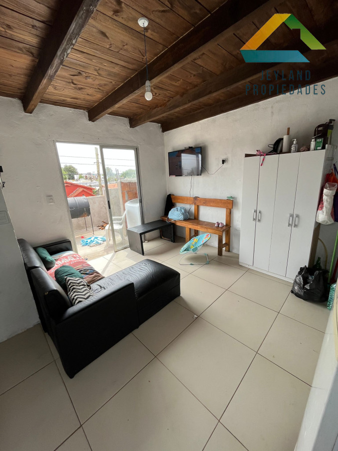 Casa ID.216 - SE VENDEN 3 PROPIEDADES EN UN MISMO PADRON