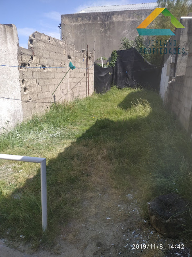 Casa ID.216 - SE VENDEN 3 PROPIEDADES EN UN MISMO PADRON