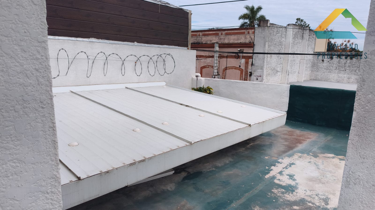 Casa ID.563 - SE VENDE CASA EN CENTRO DE SAN CARLOS - APTA PARA BANCO