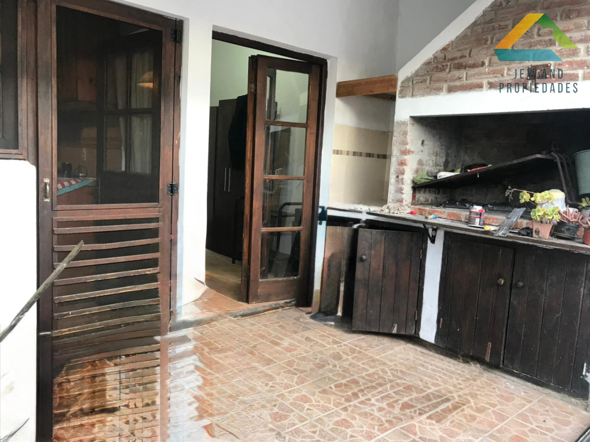 Casa ID.549 - SE VENDE VIVIENDA COVISANCAR 1, DE 3 DORMITORIOS SAN CARLOS 