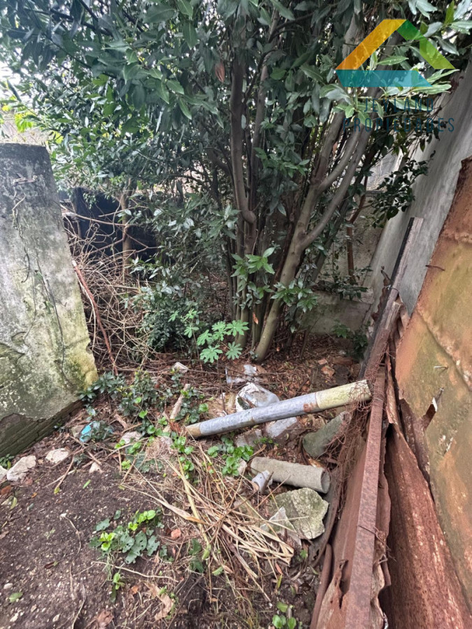 Casa ID.477 - SE VENDE CASA 2 DORMITORIOS BARRIO LA ESTACION 