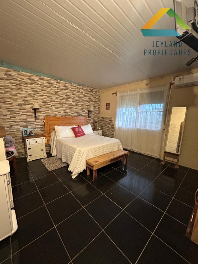 Casa ID.515 - SE VENDE CASA DE 3 DORMITORIOS SAN CARLOS 