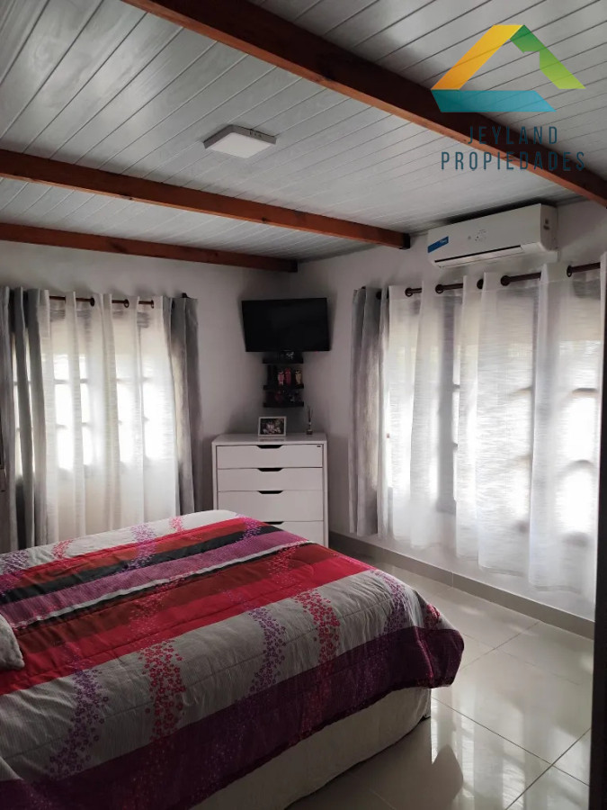 Casa ID.347 - SE VENDEN 2 CASA EN UN MISMO PADRON SAN CARLOS