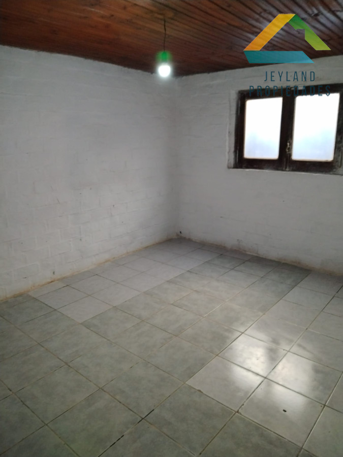 Casa ID.111 - SE VENDE CASA 3 DORMITORIOS JOSE MARI