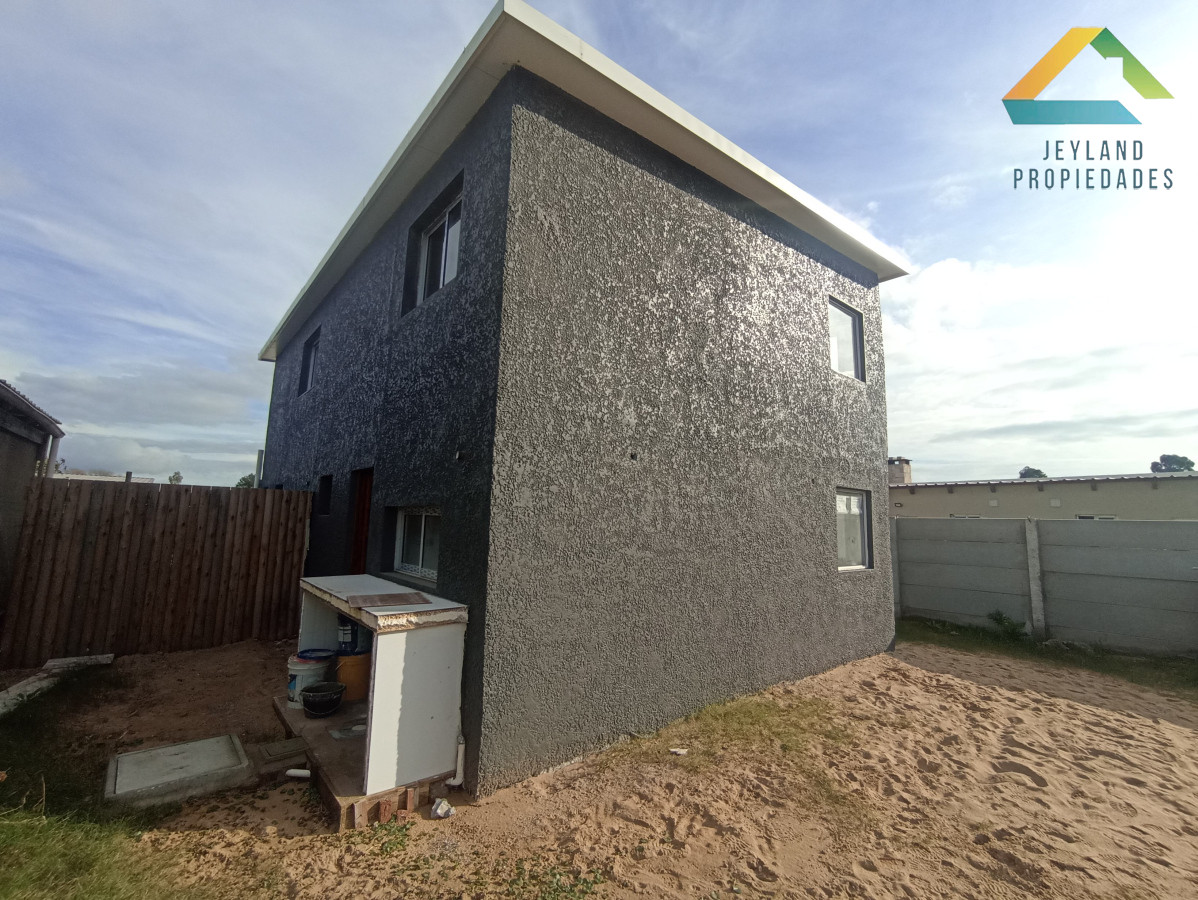 Casa ID.109 - SE VENDEN 2 APARTAMENTOS EN ALTOS DE LA LAGUNA