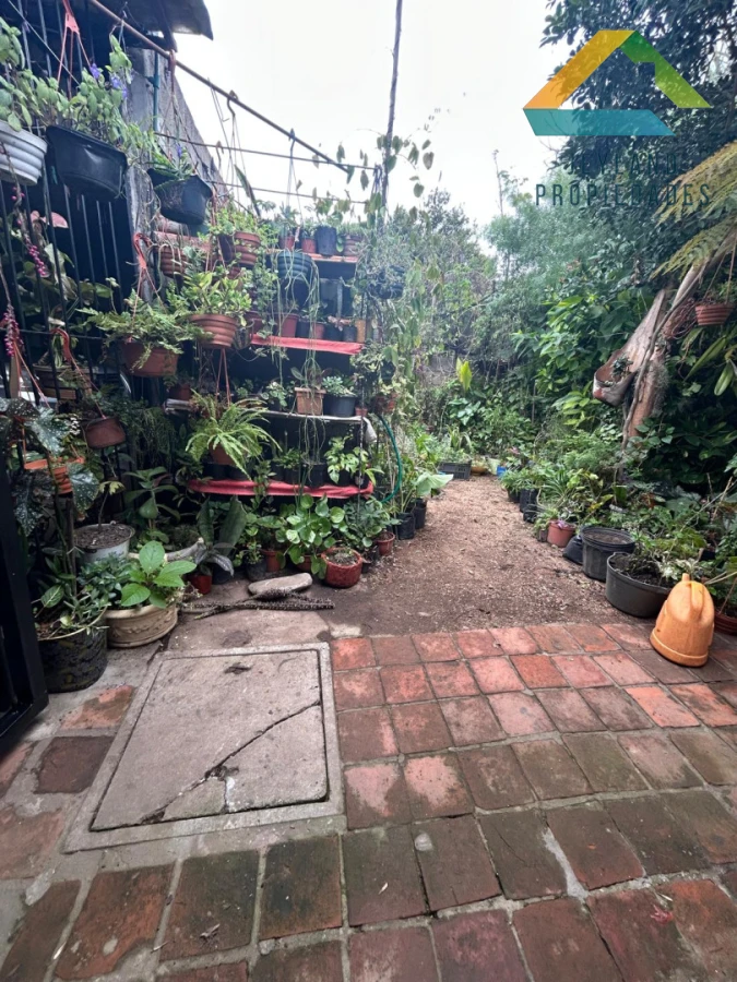 Casa ID.477 - SE VENDE CASA 2 DORMITORIOS BARRIO LA ESTACION 